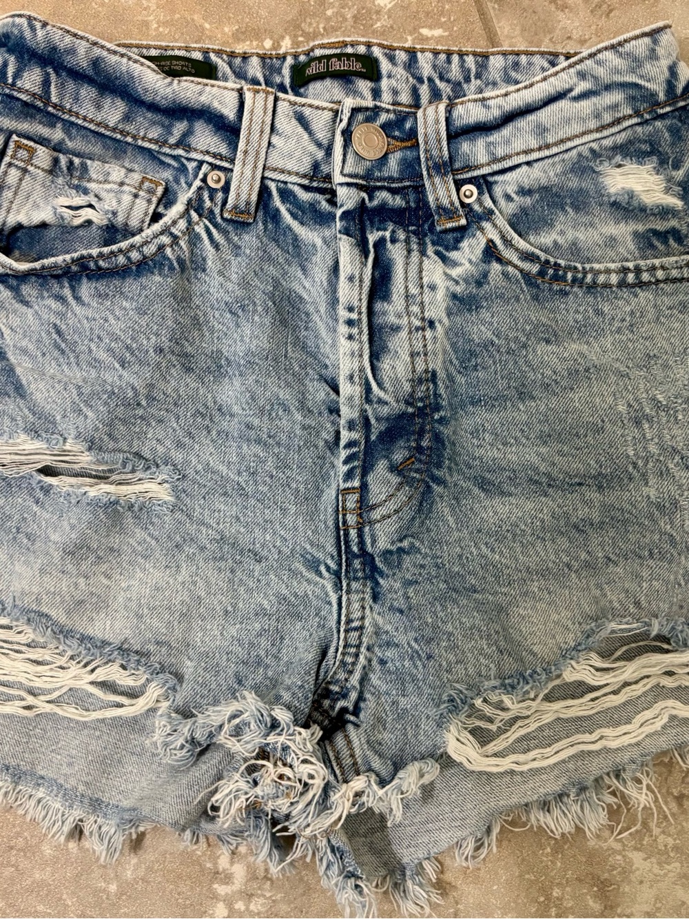 Wild Fable Size 2 High Rise Distressed Acid Wash Denim Shorts